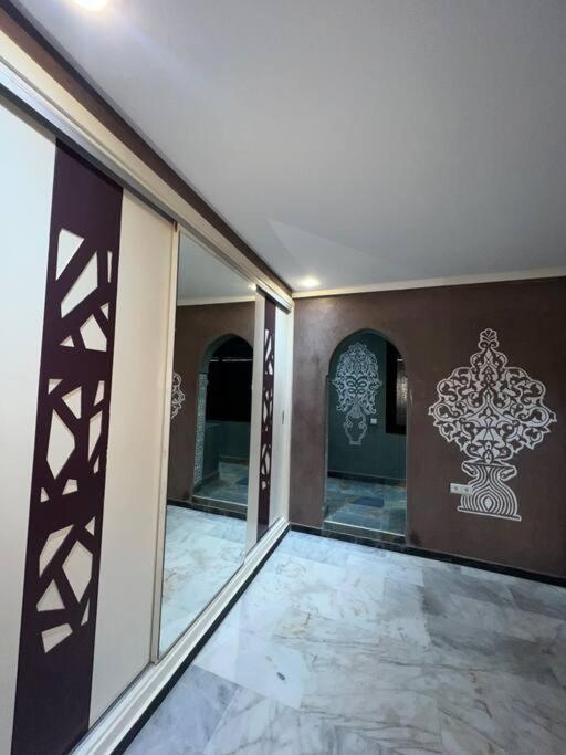 Appartement Bien Situe A Gueliz 마라케시 외부 사진