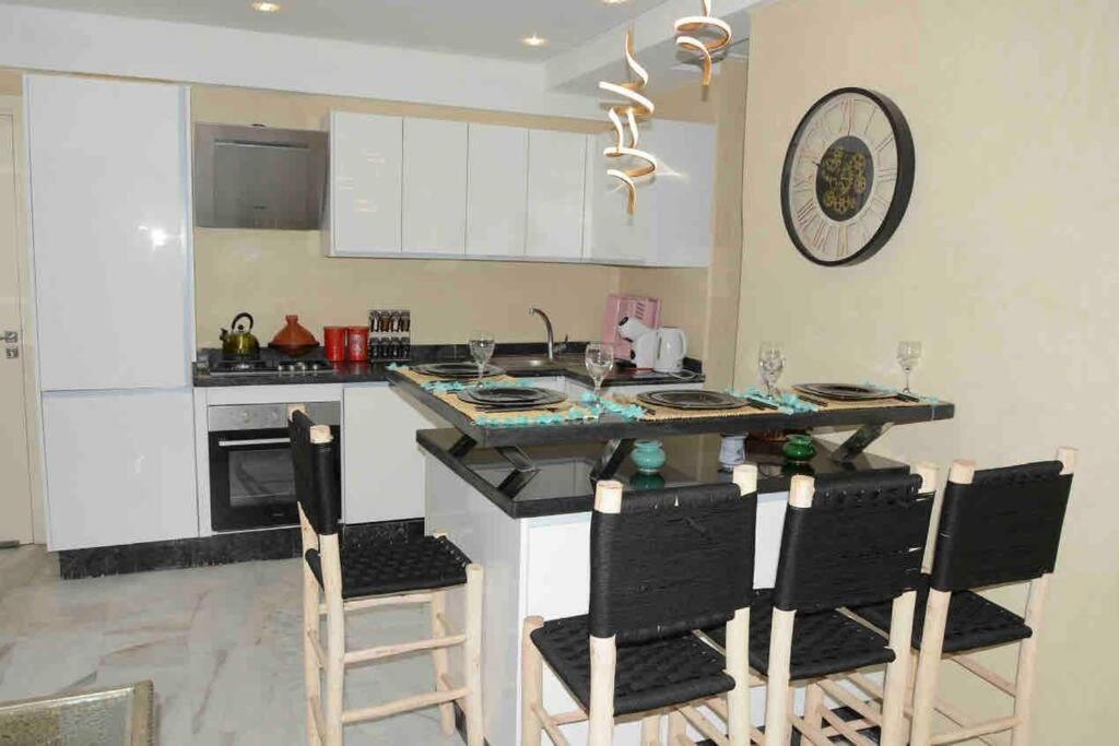 Appartement Bien Situe A Gueliz 마라케시 외부 사진
