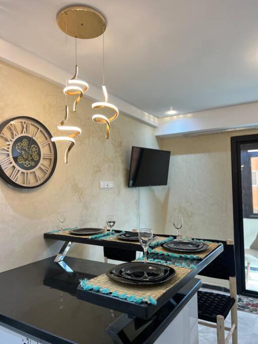 Appartement Bien Situe A Gueliz 마라케시 외부 사진