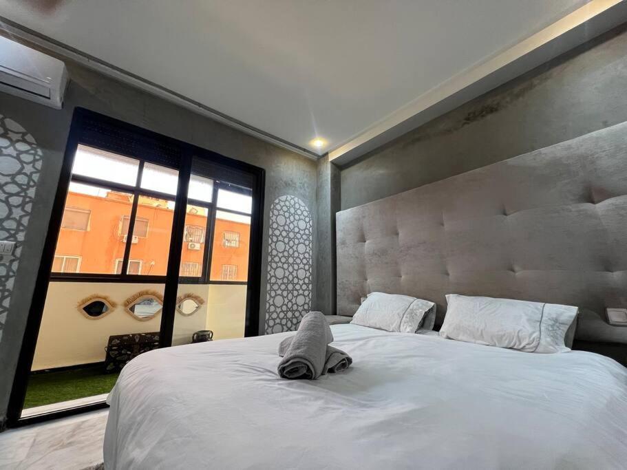 Appartement Bien Situe A Gueliz 마라케시 외부 사진